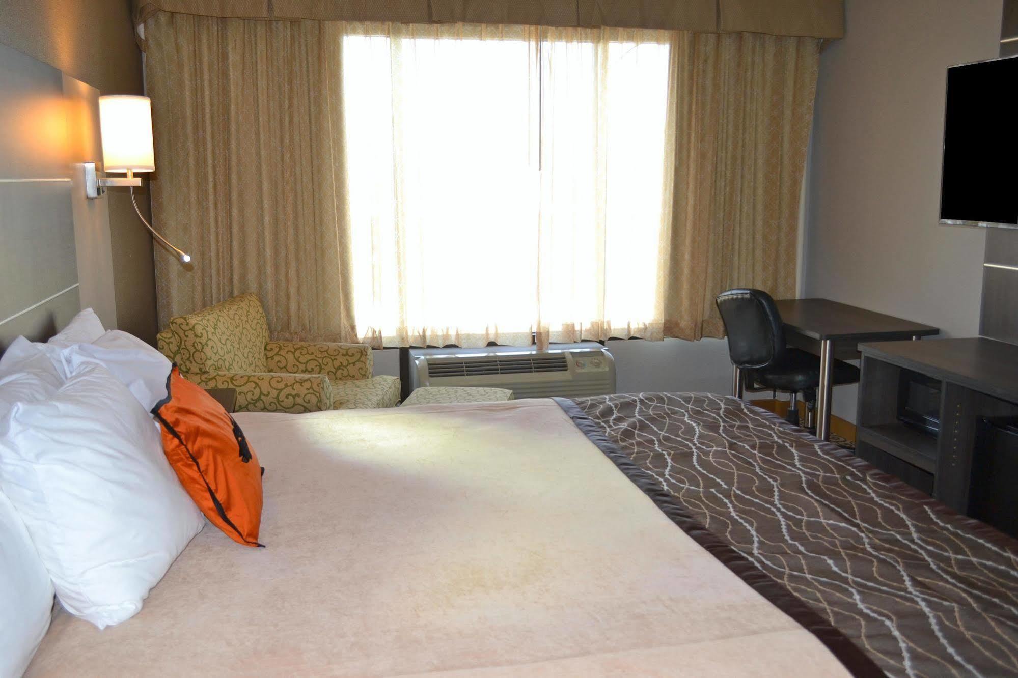 Jameson Inn & Suites Боулинг Грин Экстерьер фото