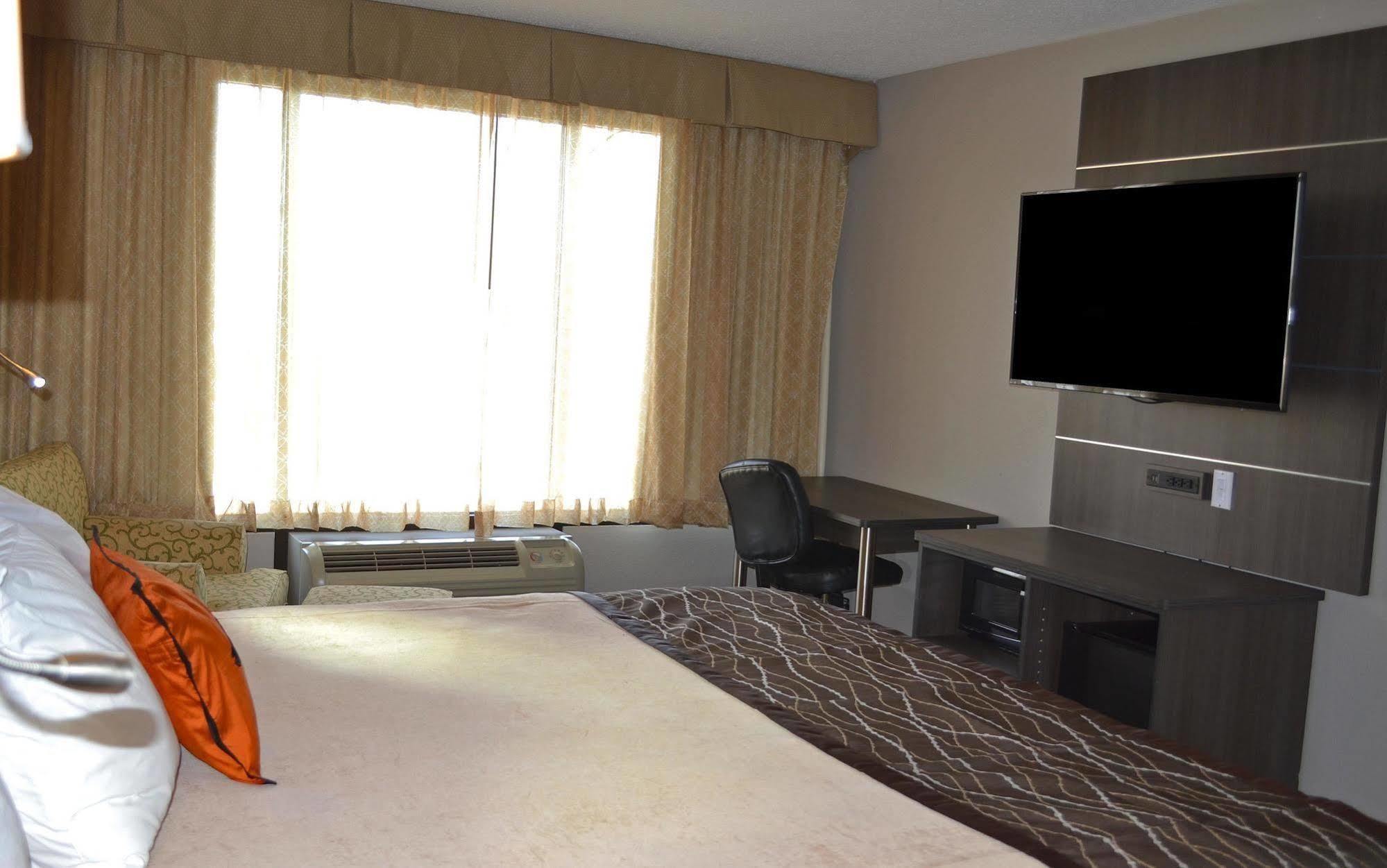 Jameson Inn & Suites Боулинг Грин Экстерьер фото